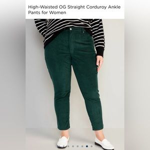 Old Navy Green corduroys size 20 NWT!!